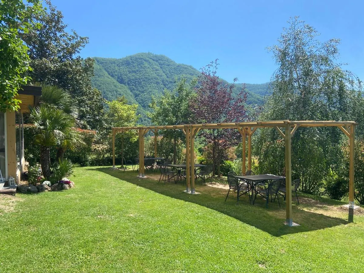 Agriturismo I Chiosi Comano  Comano (Tuscany)