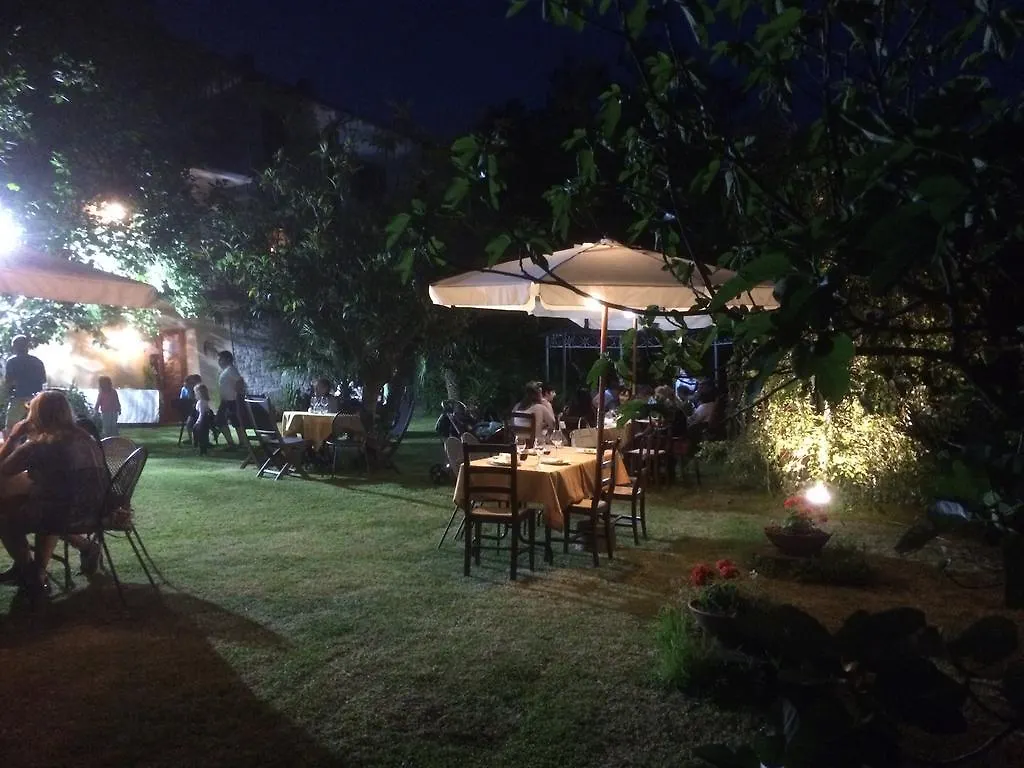 Agriturismo I Chiosi Comano  Alloggio per agriturismo
